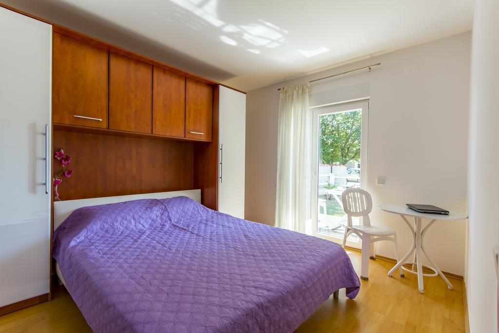 Apartments Alba 法扎纳 外观 照片