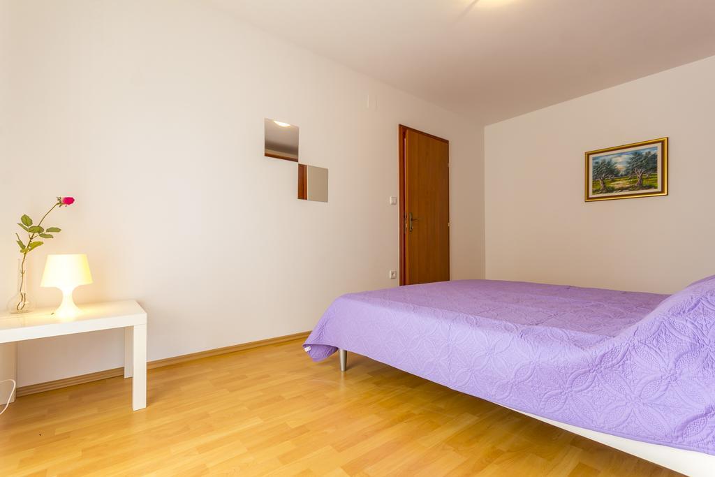 Apartments Alba 法扎纳 外观 照片