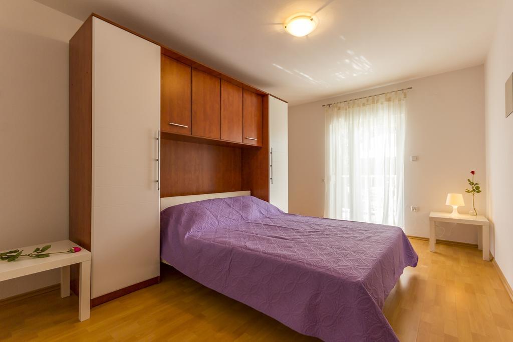 Apartments Alba 法扎纳 外观 照片