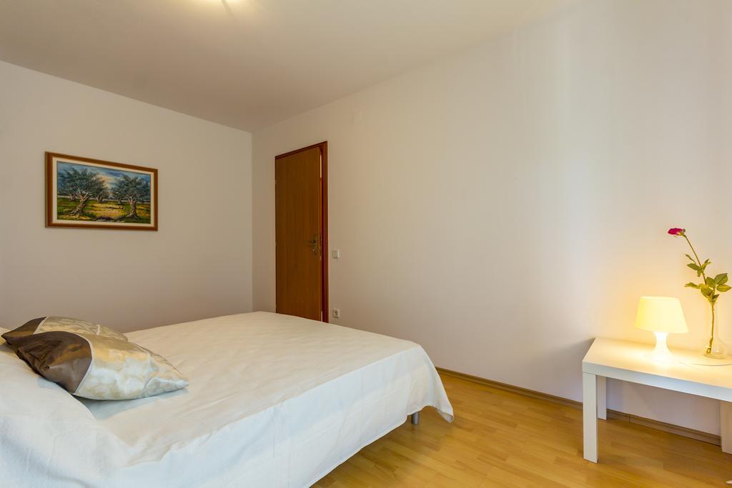 Apartments Alba 法扎纳 外观 照片